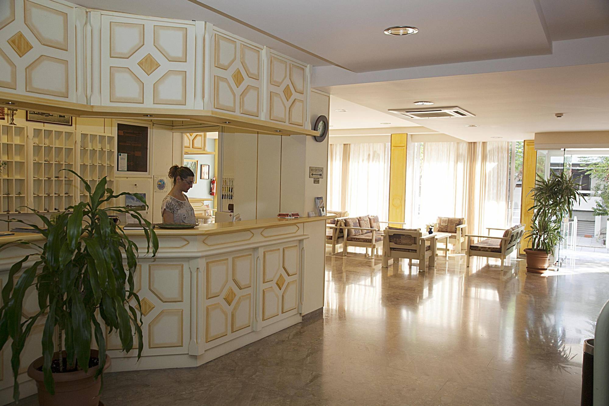 Theonia Hotel Кос Екстериор снимка